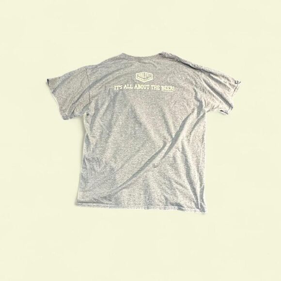 Three Way Pale Ale Graphic Tee – Size XL - Picture 2 of 3